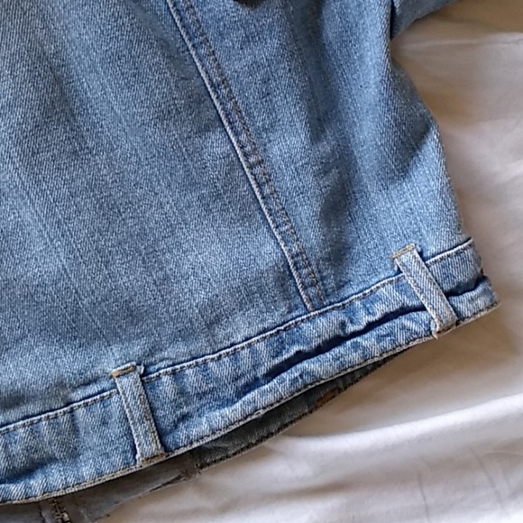 Jean jacket - Picture 5 of 7